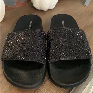 Maurices Slides 🌵